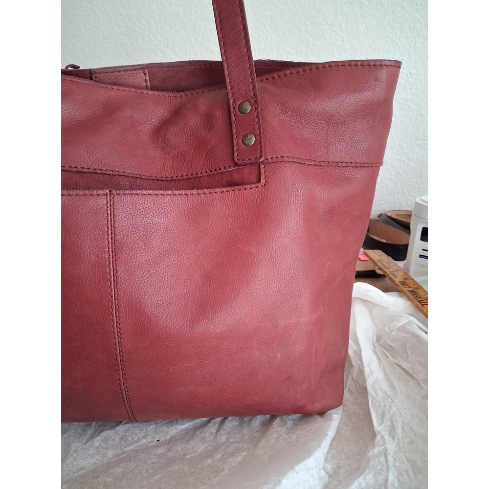 Born Genuine Soft Leather Midwood Tote Purse Womens Minimalist Casual Office Bag - Picture 9 of 16